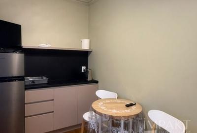 Apartament cu 4 camere semidecomandat, mobilat în Central - 20
