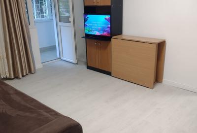 Apartament cu 2 camere decomandat în Militari