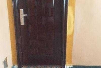 Apartament cu 2 camere semidecomandat în Negru Vodă