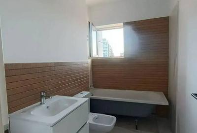 Apartament cu 4 camere în Central - 3