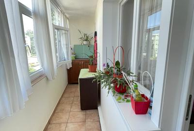 Apartament cu 3 camere semidecomandat, mobilat în Podu Roș - 10