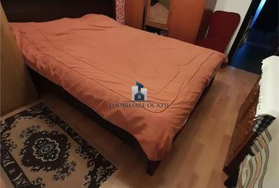 Apartament cu 3 camere semidecomandat în Berceni - 3