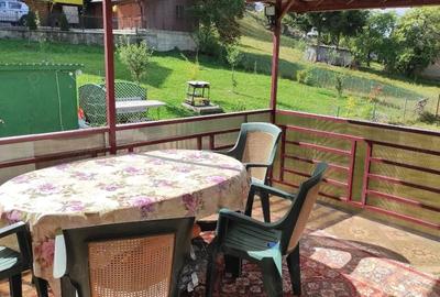 Casă cu Teren 609 Mp în Central - 2