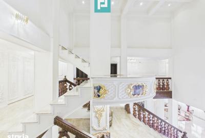 Casă cu Teren 4850 Mp în Central - 20