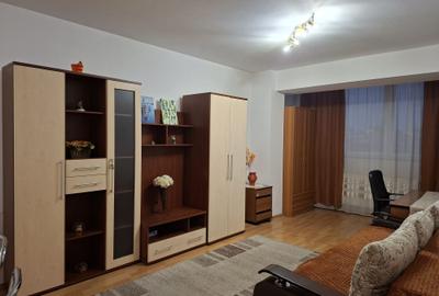 Apartament cu 2 camere semidecomandat în Dosu Bricii