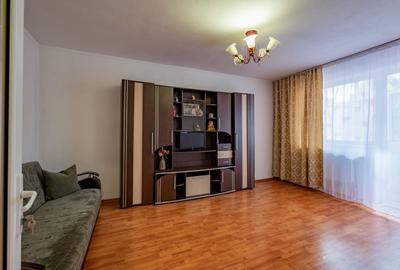 Apartament cu 2 camere decomandat în Tomis III