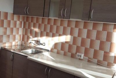 Apartament cu 2 camere decomandat în Central - 3