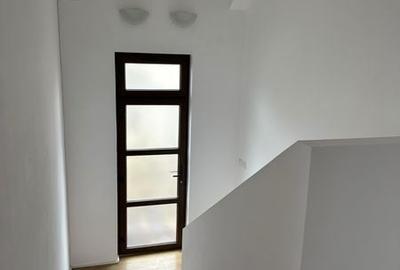Apartament cu 2 camere în Cug - 4