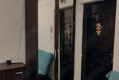 Garsonieră decomandată în Dobroești