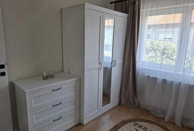 Apartament cu 3 camere decomandat în Favorit - 2