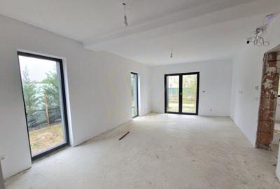 Duplex cu 5 camere cu Canalizare în Urseni - 1