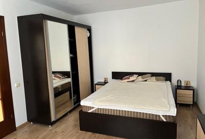 Apartament cu 2 camere semidecomandat în Apărătorii Patriei - 5