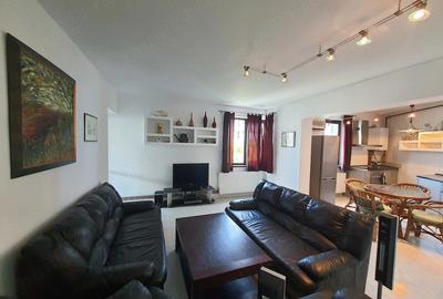 Apartament cu 3 camere decomandat în Peninsula - 1