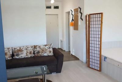 Garsonieră decomandată în Complex Studențesc - 2
