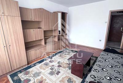 Apartament cu 2 camere în Girocului