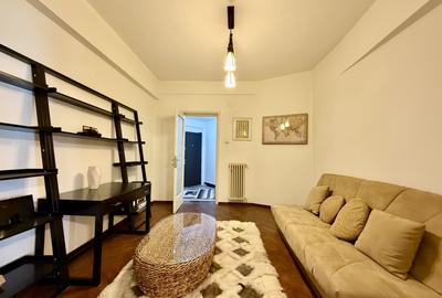 Apartament cu 2 camere semidecomandat, mobilat în P-ța Victoriei - 9