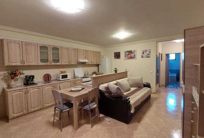 Apartament cu 2 camere decomandat în Carpați 2 - 5