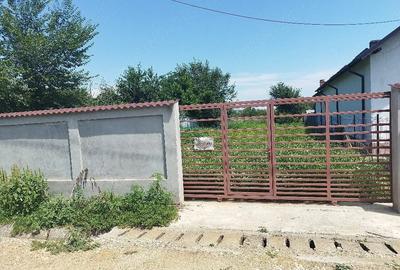 Teren de 1200 mp, în Uliești