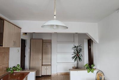 Apartament cu 2 camere semidecomandat în 13 Septembrie - 5