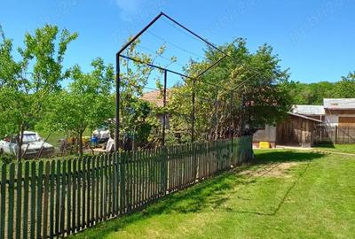 Casă cu 4 camere în Schit-Orășeni - 4