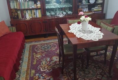 Casă cu 4 camere în Coteana