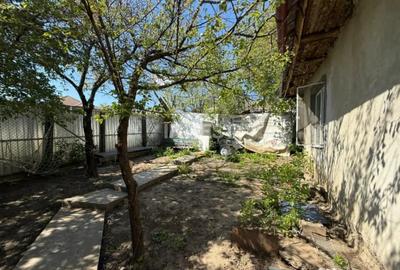 Casă cu 3 camere cu Canalizare în Central - 3
