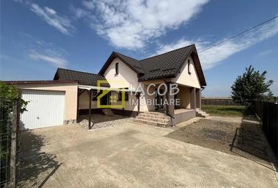Casă cu 3 camere cu Teren 1000 Mp în Bogdan Vodă