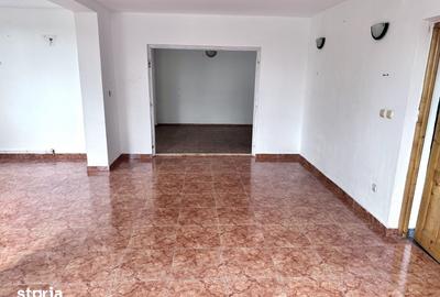 Casă cu 4 camere cu Canalizare în Tolstoi - 10