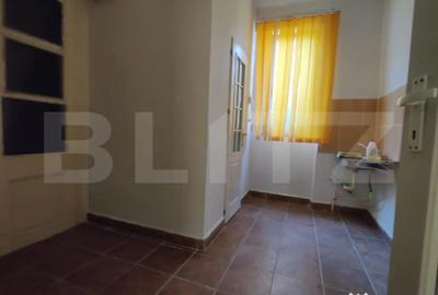 Apartament cu 2 camere decomandat în Ultracentral