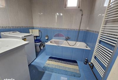 Casă cu 4 camere cu Teren 241 Mp în Central