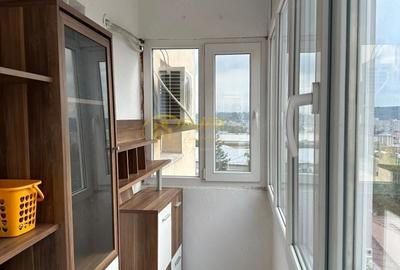 Apartament cu 2 camere decomandat, mobilat în Piața Unirii
