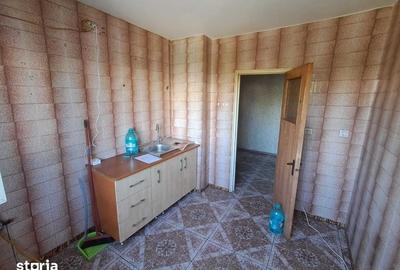 Apartament cu 2 camere semidecomandat în Rahova - 8