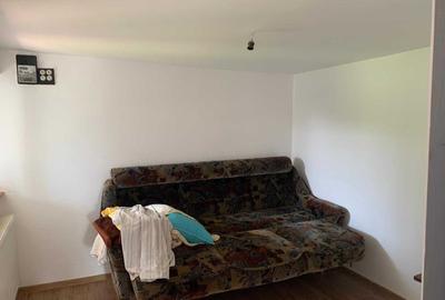 Casă cu 3 camere în Izvoare - 2