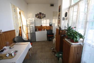 Casă cu 5 camere cu Teren 953 Mp în Fratelia - 14