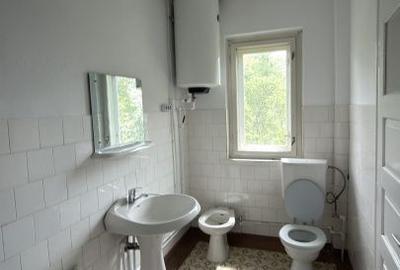 Casă cu 3 camere cu Teren 2200 Mp în Șișești - 9