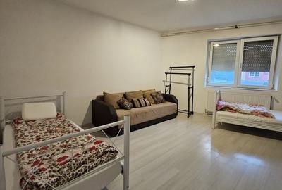 Casă cu 3 camere în Central