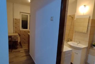 Apartament cu 2 camere decomandat în Central - 7