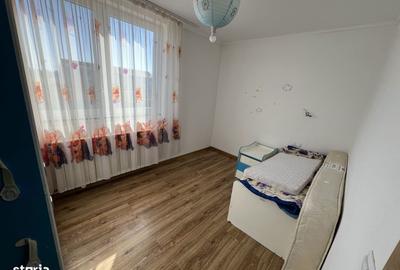 Casă cu 4 camere decomandat cu Canalizare în Turnișor - 3