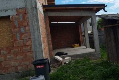 Casă cu 4 camere în Central - 3