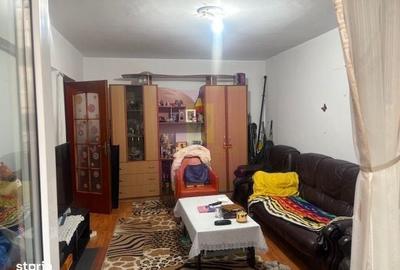 Apartament cu 3 camere decomandat în Morarilor