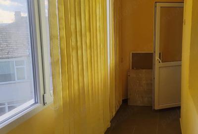 Garsonieră decomandată în Brăilei - 3