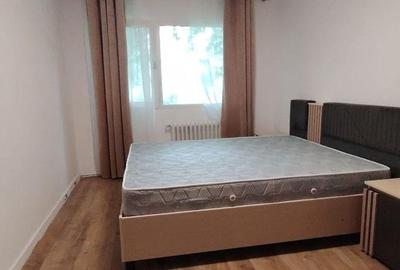 Apartament cu 2 camere semidecomandat, mobilat în Podu Roș - 2