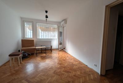 Apartament cu 2 camere semidecomandat în Dristor