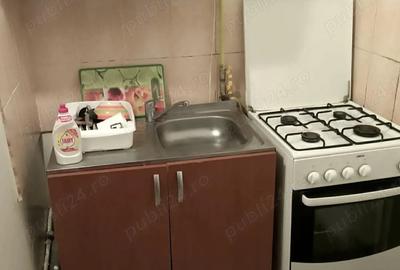 Garsonieră decomandată în Spital