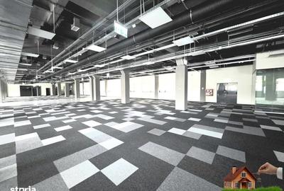 Spațiu comercial, de 1,250 mp, în Central