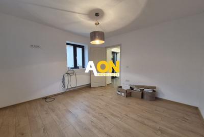 Casă individuală cu 6 camere cu Canalizare în Central - 6