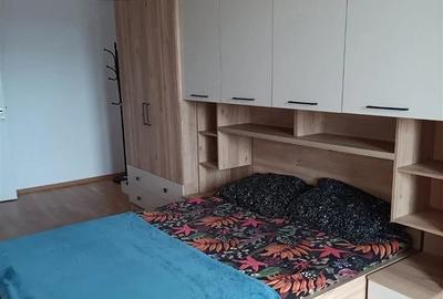 Garsonieră decomandată în Brâncoveanu