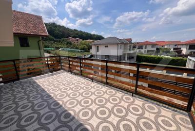 Casă cu 5 camere cu Teren 460 Mp în Dezmir - 9