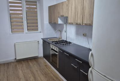 Apartament cu 2 camere decomandat în Triaj - 6
