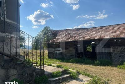 Casă cu 2 camere cu Teren 11000 Mp în Vințu de Jos